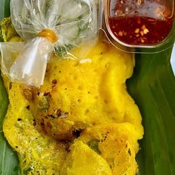 ป้านิด ขนมเบื้องญวณ ตลาดกอบกาญจน์ (ตลาดแม่ครู)