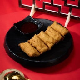 เกี๊ยวไก่เด้งทอดซอสหวานเสฉวน