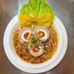 เกาเหลาหมูเด้งยักษ์