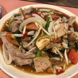ตำด๊องแด๊งตีนไก่