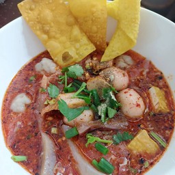 เกาเหลาเย็นตาโฟต้มยำ