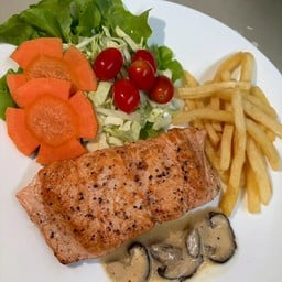 สเต็กเนื้อทอง เมืองเก่า