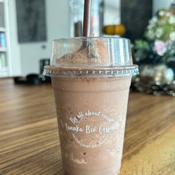 โอวันติน ปั่น