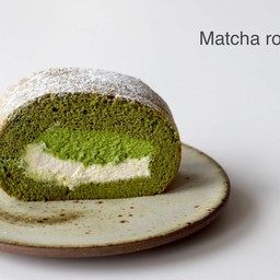 MATCHA ROLL
