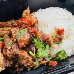 ข้าวกะเพรา เนื้อตุ๋น