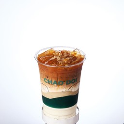 พรีเมี่ยม คาราเมล มัคคิอาโต้ เย็น