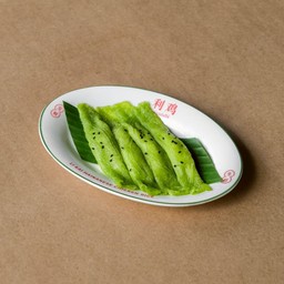 ทองม้วนสดใบเตย ไส้มะพร้าว