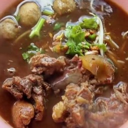 ก๋วยเตี๋ยวเนื้อสด