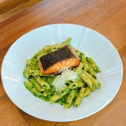 ริกาโต้นี่เพสโต้แซลมอล