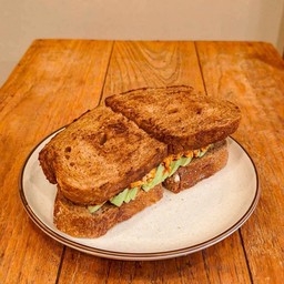 แซลมอลปาเต้