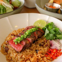 ข้าวผัดมันเนื้อออสเตรเลีย