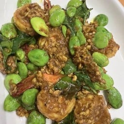 พริกแกงใต้กุ้งสตอ กับข้าว