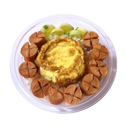 ข้าวไข่เจียว ไส้กรอกสโมคกี้ไบท์