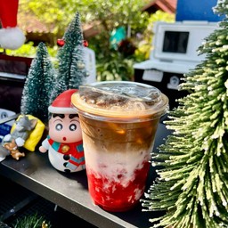 สตอเบอรี่ลาเต้