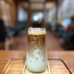 รับอรุณ (ดับเบิ้ลชอตใบเตยลาเต้)