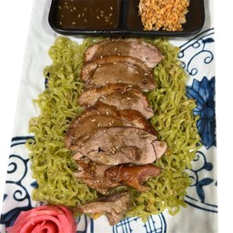 บะหมี่เป็ดย่างลุงโฮ