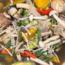 KH03.97 แกงเห็ดรวม 50 กรัม (ข้าวสวย 150 กรัม)