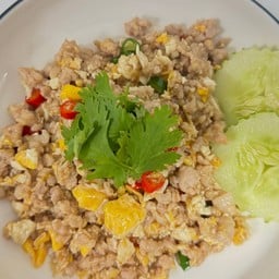 ข้าวราดหมูสับผัดไข่