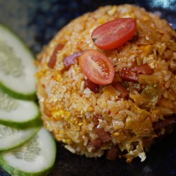 ข้าวผัดกิมจิ