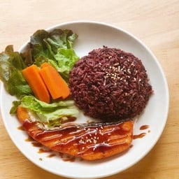 ข้าวสเต็กแซลมอนเทริยากิ