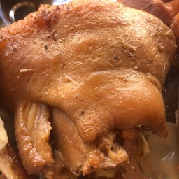 คาจักลูกโตๆ แถมไข่