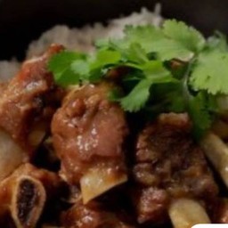 แนะนำ ข้าวซี่โครงหมูอบ  ซื้อเยอะ ยิ่งคุ้ม 6 กล่อง