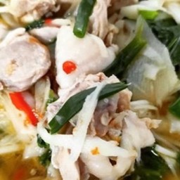 Ki01.961 แกงหน่อไม้ดอง 100 กรัม ใส่ไก่ 150 กรัม