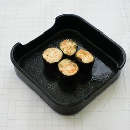 กุ้งพันสาหร่ายทรงเครื่อง