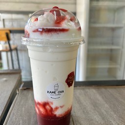 นมสดปั่นสตรอเบอรี่