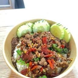 ครัวกัญยาภัทร(กระเพราพริกแห้งโบราณ)