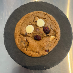 คุกกี้ไวท์ช็อคแครนเบอร์รี่