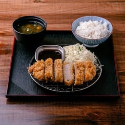 (เซตข้าว)ไก่ทงคัตซึ