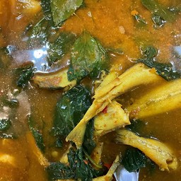 แกงเผ็ดปลาทราย