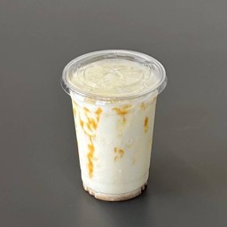 Iced Caramel Fresh Milk.