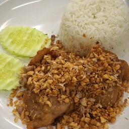 ข้าวหมูกระเทียม ธรรมดา