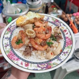 กระเพราทรงโจร เพชรเกษม 19