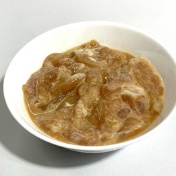 ไก่หมัก 100 กรัม