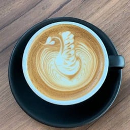 คาราเมล มัคคิอาโต้ ร้อน