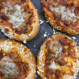 ขนมปังคลีนบายโมเน่ Udonthani