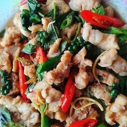 ซุ้มไก่เพชรท่าเรือ