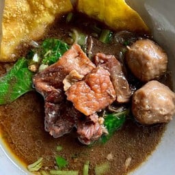 โคขุนก๋วยเตี๋ยวเรือสิงหนครฮาลาล@หาดใหญ่ -