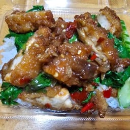 ข้าว.กะเพราไก่ทอด