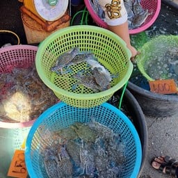 ร้านเบอร์ 1 ปูชักสะพานยก