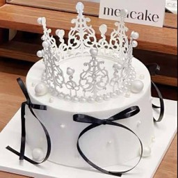 เค้กมงกุฎโบว์ดำ