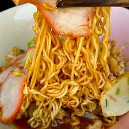 มาม่าต้มยำแห้ง