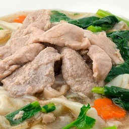 ราดหน้าหมู