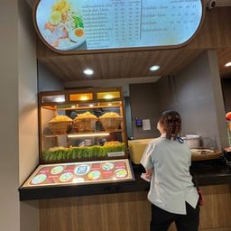 ก๋วยเตี๋ยวสุโขทัยแม่มาลี คลีนิคศูนย์แพทย์พัฒนา