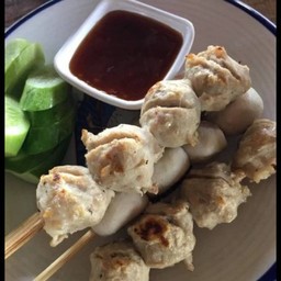 ลูกชิ้นหมู ปิ้ง