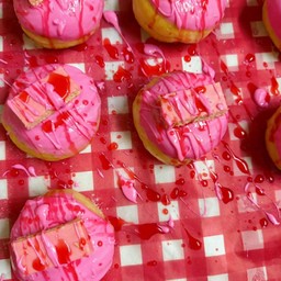 โดนัทสตอเบอร์รี่