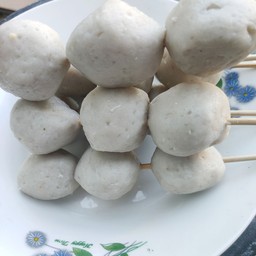 ลูกชิ้นปลาใหญ่1ไม้